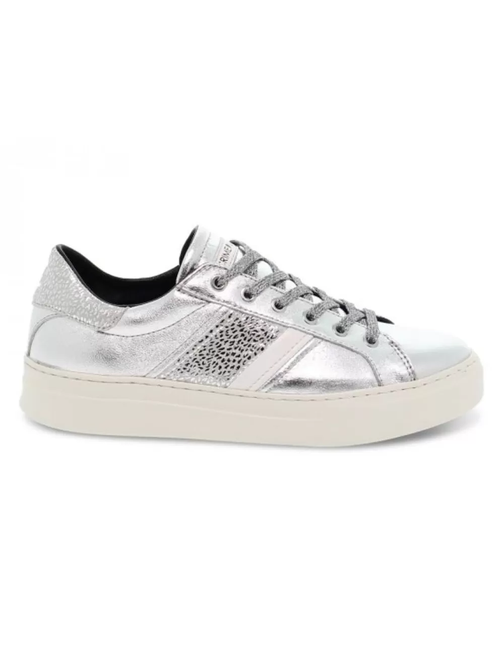 Women Crime London Sneakers Low Top Classic In Silver Laminate