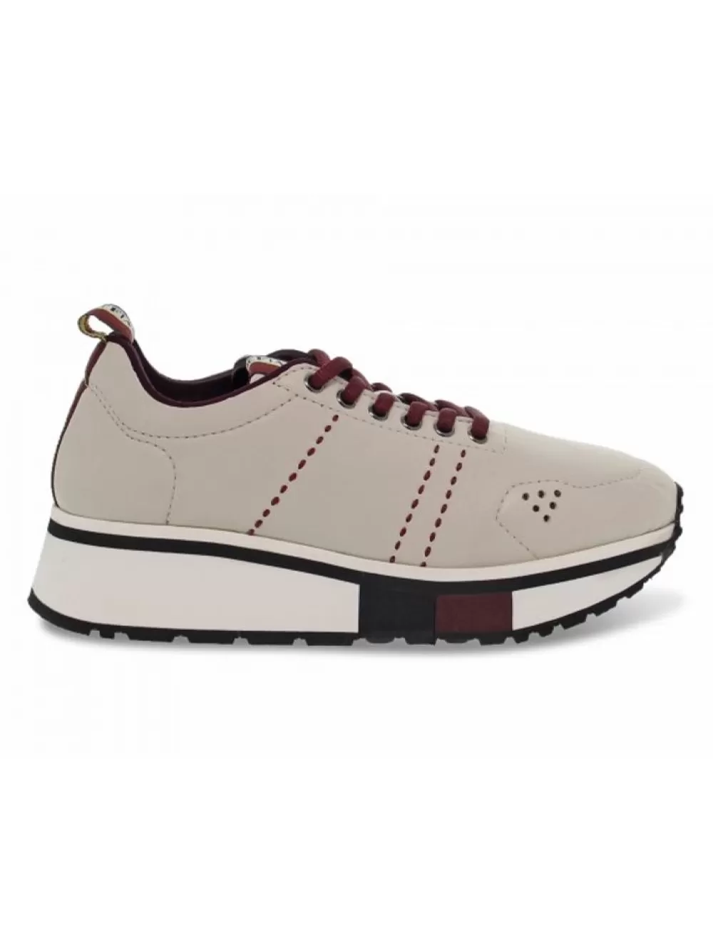 Women Fabi Sneakers In Cream Leather